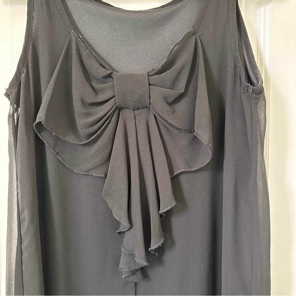Black Dress with Back Bow Detail - Small